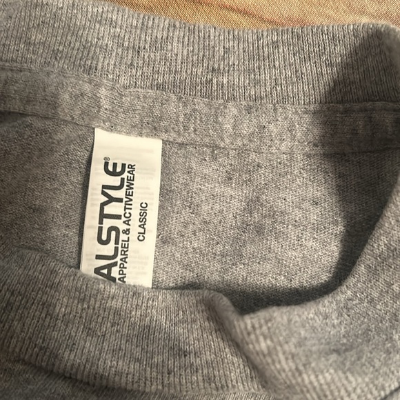 University Of Hawaii Short Sleeve Tee Shirt Medium - Picture 3 of 4